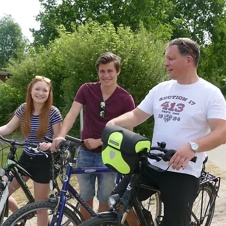 Eurocamp Spreewaldtor Отель Gross Leuthen